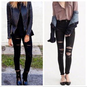 Best Fitting Black Distressed Skinny Jeans